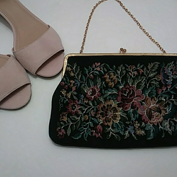 Walborg Handbags - Vintage tapestry baguette